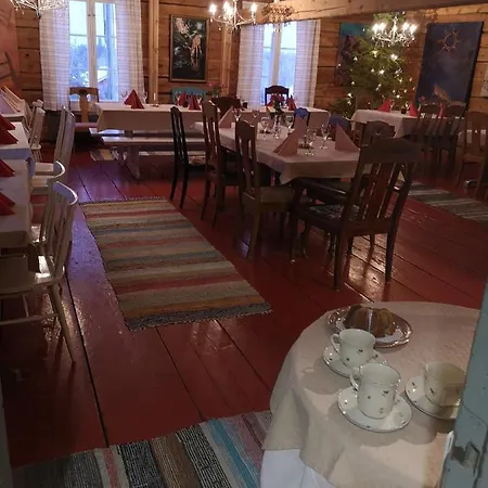 Inn Village Majatalo 3*